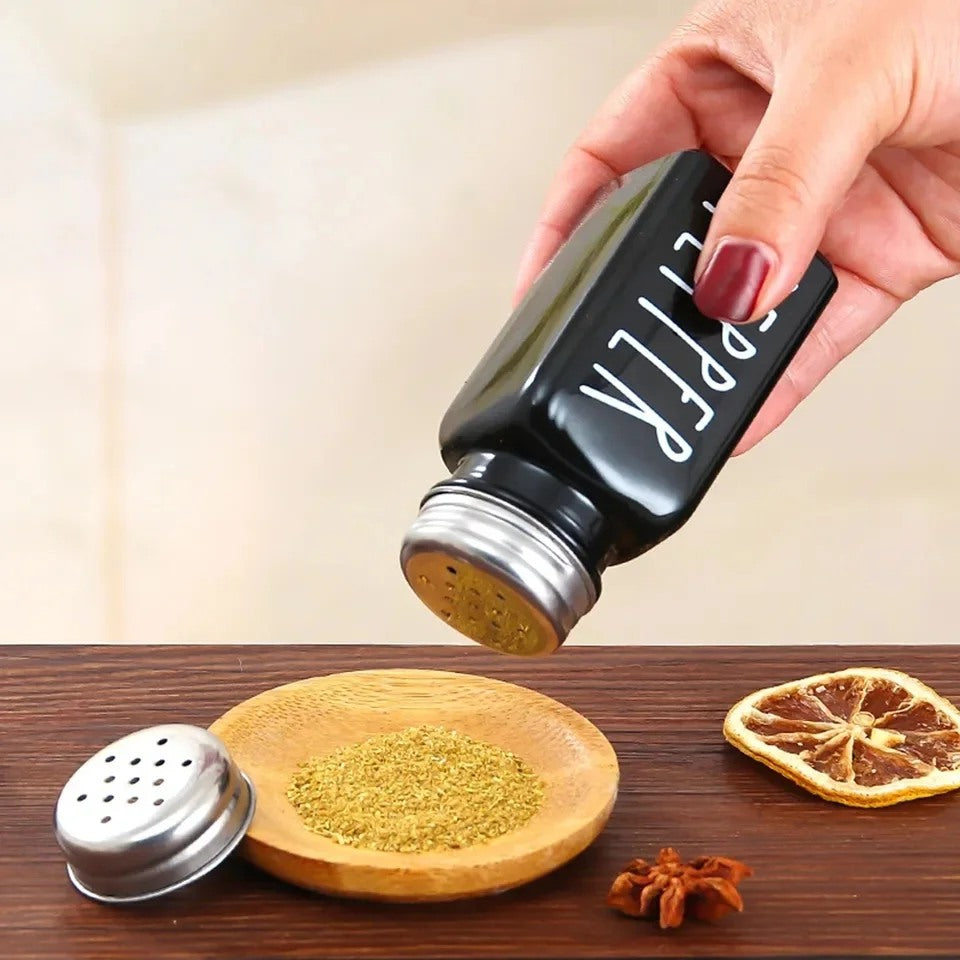Salt And Pepper Dispenser (Paor)