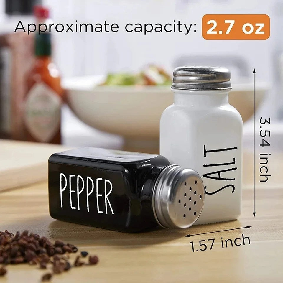 Salt And Pepper Dispenser (Paor)