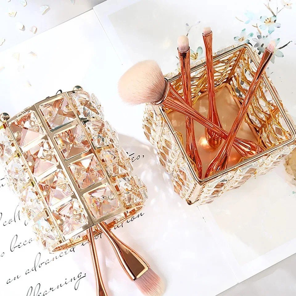 Crystal Makep Brush Holder - Saadiq.pk