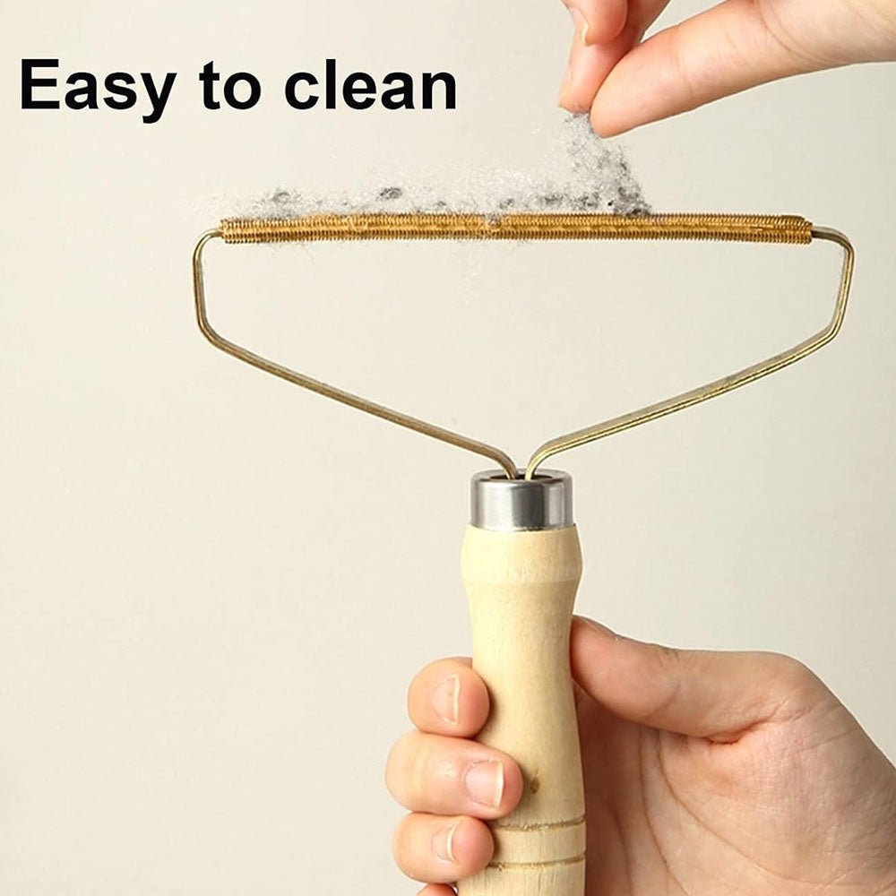 Portable Lint Remover for Clothes, Sofas & Carpets - Saadiq.pk