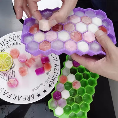 Honeycomb Silicone Ice Cube Tray with Lid – Reusable Freezer Mold