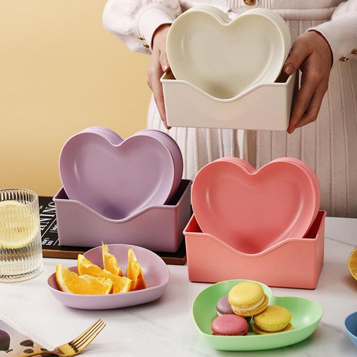 10 Pcs Heart & Oval Wheat Straw Plates Set with Holder – Eco - Friendly (Multi Color) - Saadiq.pk