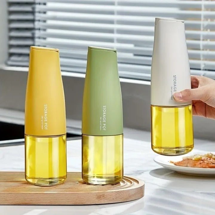 450ml Auto Flip Oil Dispenser Bottle – Leak - Proof Kitchen Container - Saadiq.pk