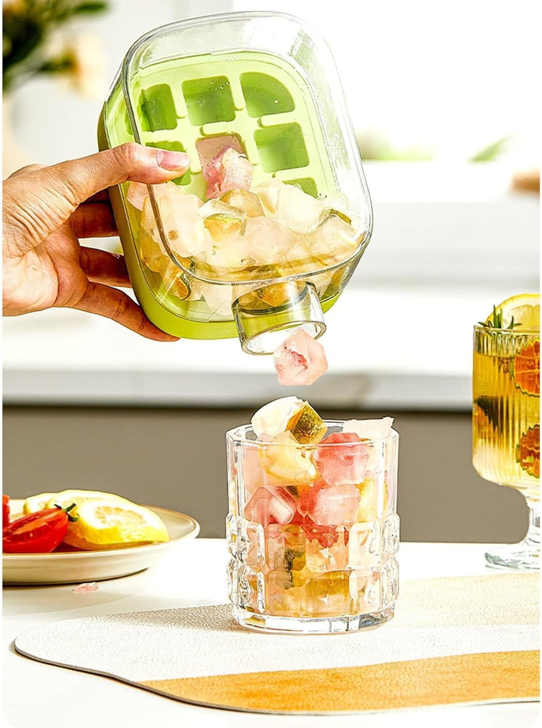 2 in 1 Ice Cube Bottle with Tray