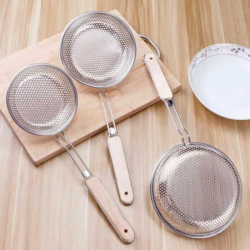 Stainless Steel Strainer Colander With Wooden Handle (3 Sizes)