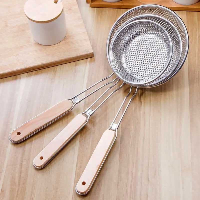 Stainless Steel Strainer Colander With Wooden Handle (3 Sizes)