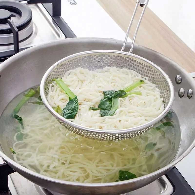 Stainless Steel Strainer Colander With Wooden Handle (3 Sizes)