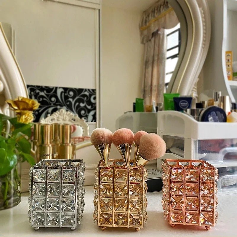 Crystal Makep Brush Holder - Saadiq.pk