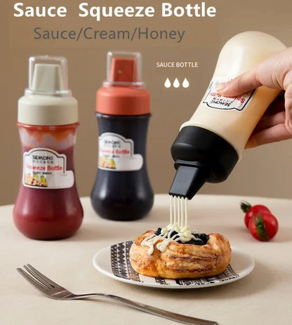 Hole Squeeze Sauce Bottle – Easy Dispensing & Leak-Proof Design