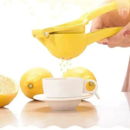 Manual Citrus Lemon Squeezer – Easy Handheld Juicer for Lemons, Limes & Oranges