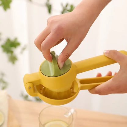 Manual Citrus Lemon Squeezer – Easy Handheld Juicer for Lemons, Limes & Oranges