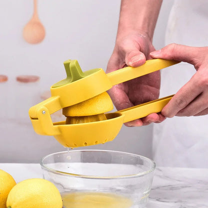 Manual Citrus Lemon Squeezer – Easy Handheld Juicer for Lemons, Limes & Oranges