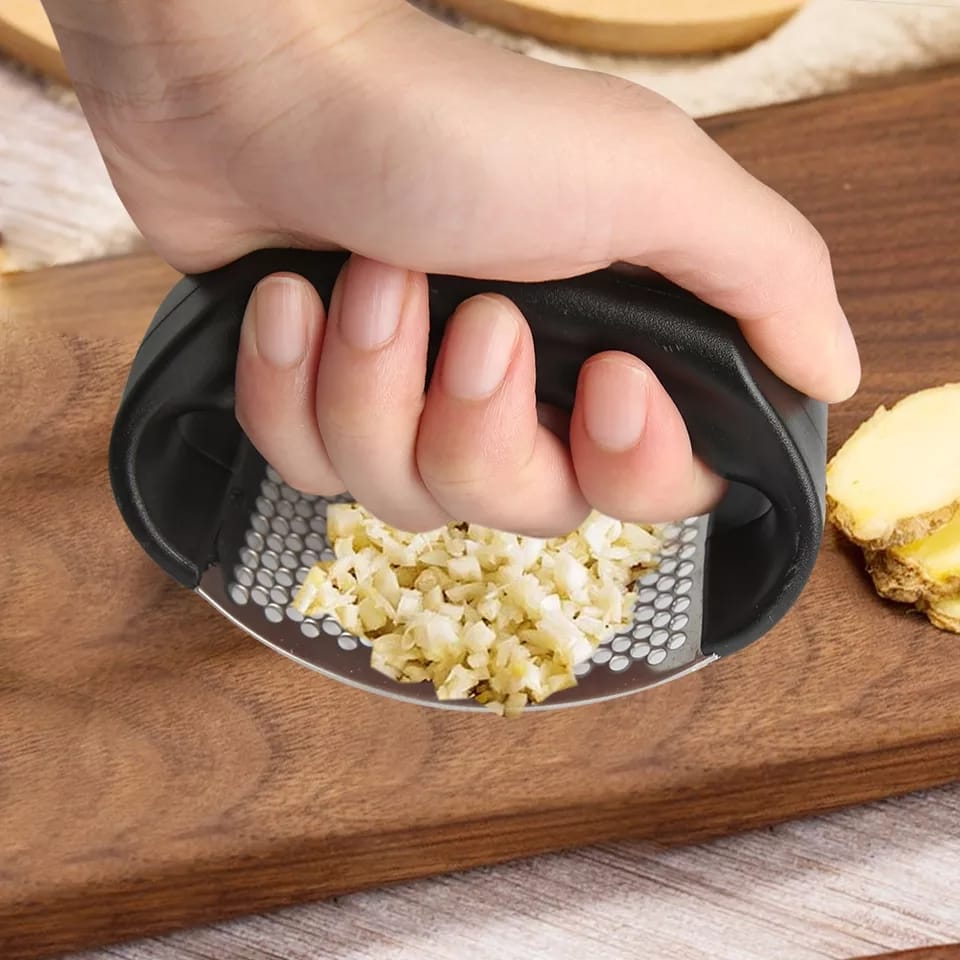 Garlic Crusher - Saadiq.pk