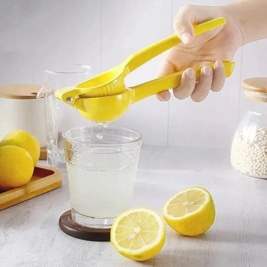 Manual Citrus Lemon Squeezer – Easy Handheld Juicer for Lemons, Limes & Oranges - Saadiq.pk