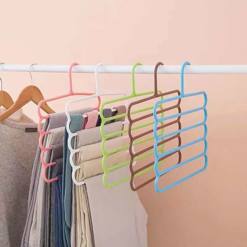 Non Slip Pant Hanger - Saadiq.pk