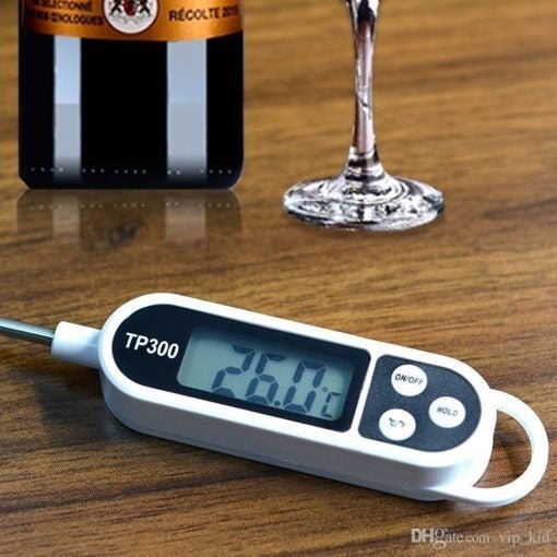Pen Type Digital Cooking Thermometer – Fast & Accurate Food Temperature Tool - Saadiq.pk