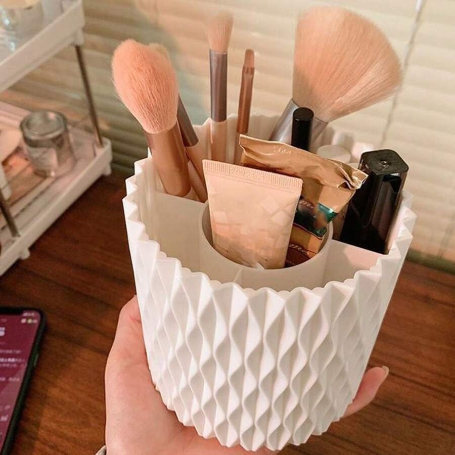 Rotating Cosmetic Brush Organizer – 360° Makeup Storage Holder - Saadiq.pk