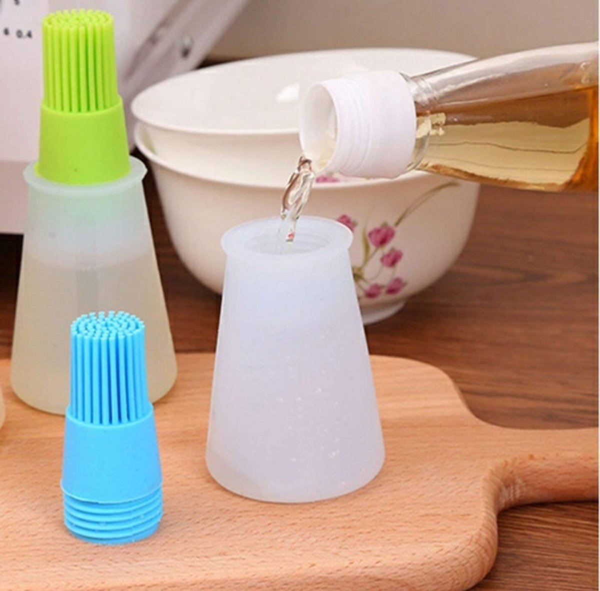 Silicone Cooking Oil Bottle with Brush – Kitchen & BBQ Tool - Saadiq.pk