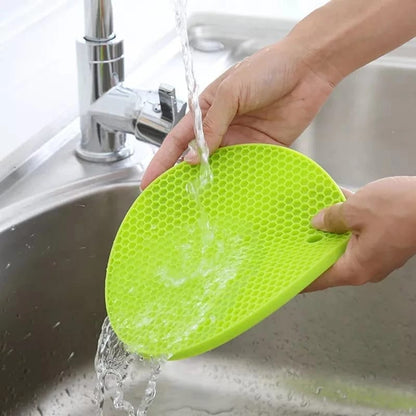 Silicone Heated Pad - Saadiq.pk