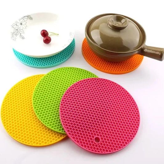Silicone Heated Pad - Saadiq.pk