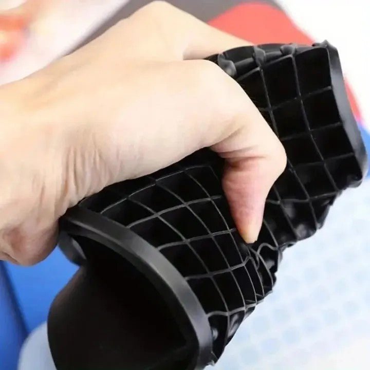 Silicone Mini Ice Cube Tray – 160 Grids Flexible Freezer Mold - Saadiq.pk